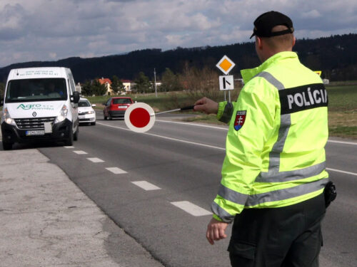 Na Slovensku je pre krívačku a slintačku zatvorených 16 priechodov