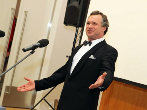 Martin Babjak oslavuje