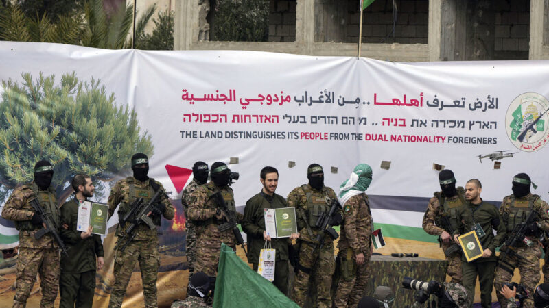 Hamas prepustil aj druhú skupinu rukojemníkov