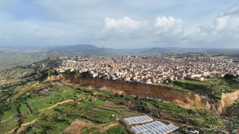 Masívny zosuv v Taliansku