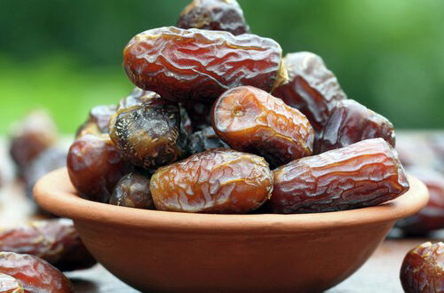 Účinok datlí na človeka  