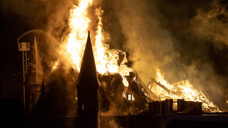 Ohňotroj zničil kostol v Amsterdame