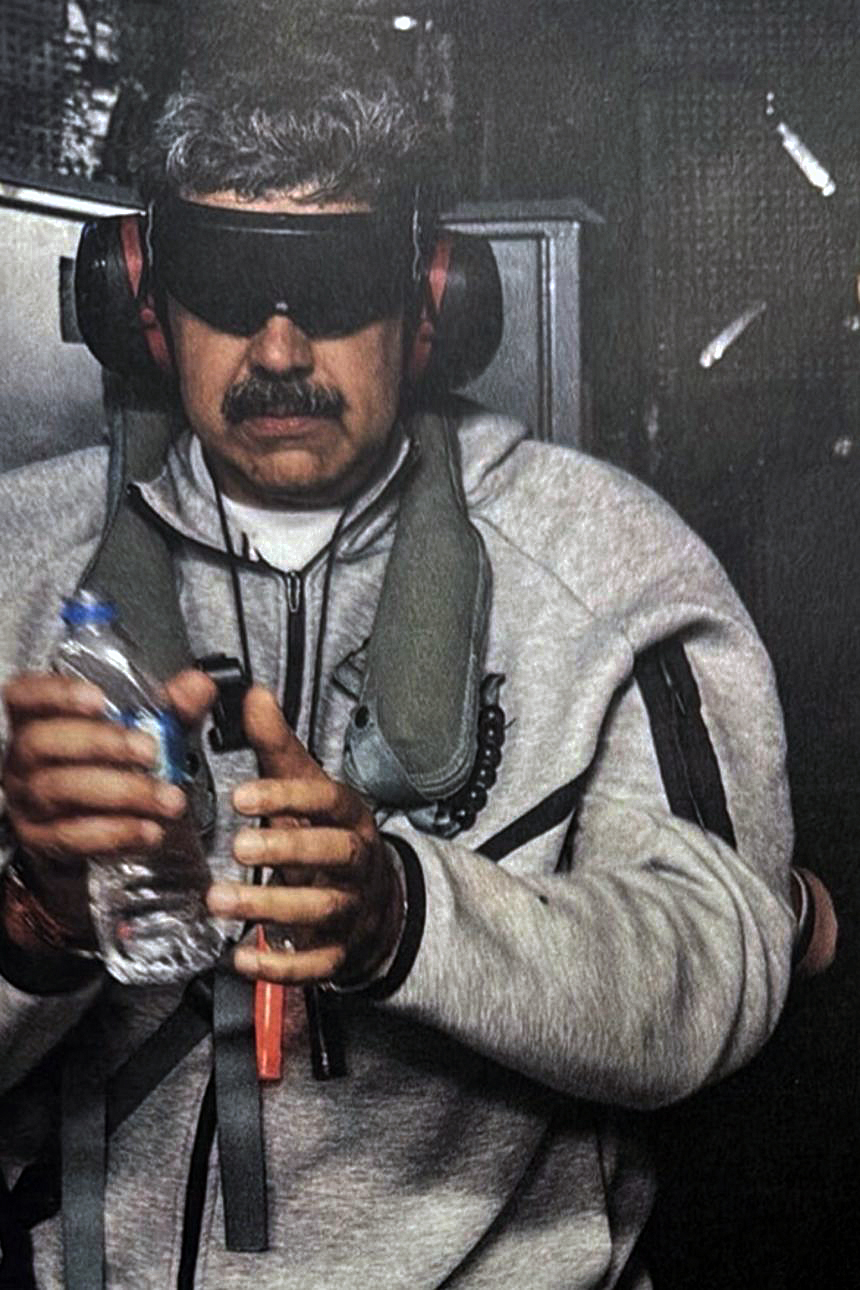 Loď s Madurom smeruje do USA