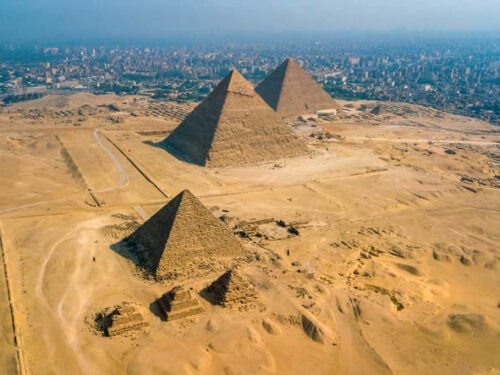 Pod pyramídou v Gíze objavili stavby staršie ako Egypt