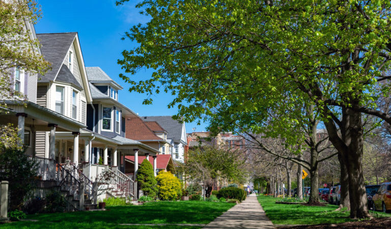 V USA klesol predaj starších domov