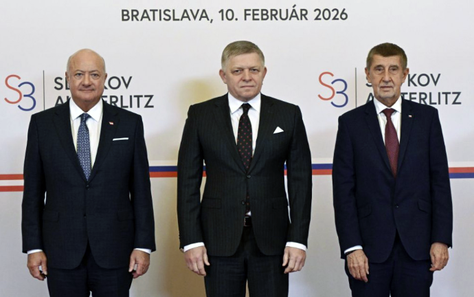 Premiéri troch štátov sa dohodli na deklarácii