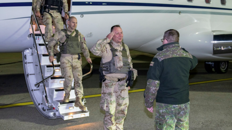 NATO stiahlo slovenských vojakov z Iraku