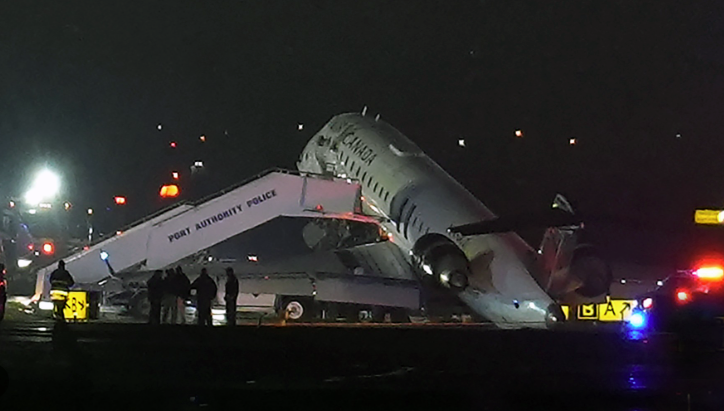 Nehoda na letisku LaGuardia