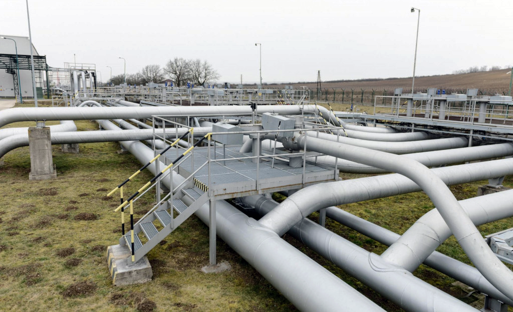 Ropa pre Slovensko z ropovodu je v nedohľadne