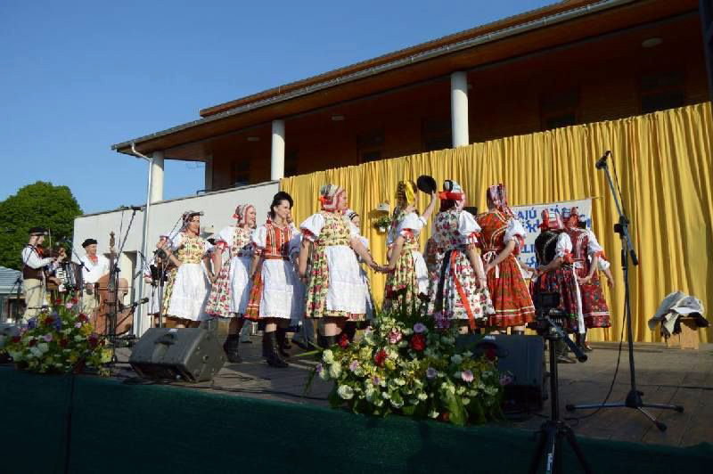 Slováci v Slovenskom Komlóši oslavovali