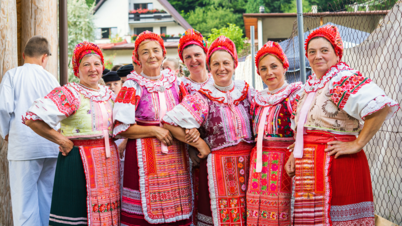 V Bystrej návštevníci spoznajú kroje Horehronia