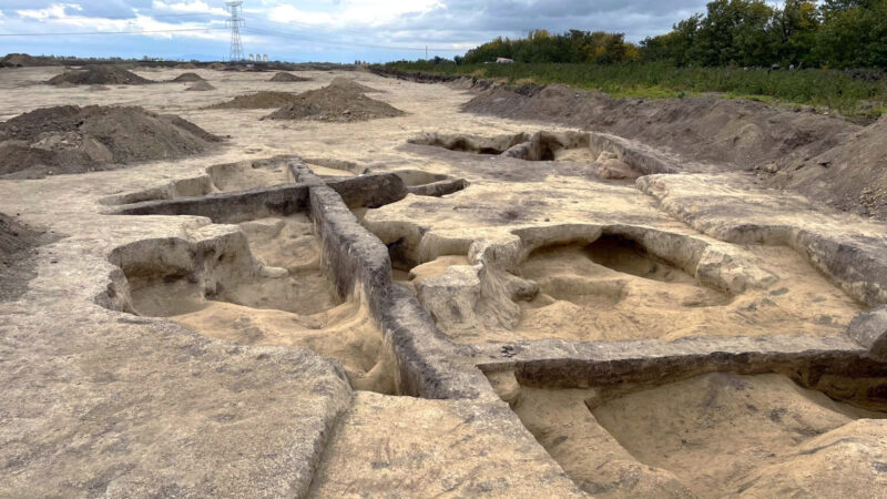 Vystavujú výsledky archeologického prieskumu pri Šuranoch