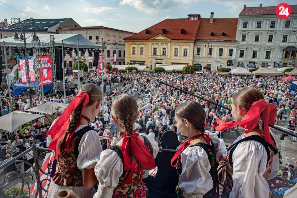 Deň slovenského kroja v Banskej Bystrici