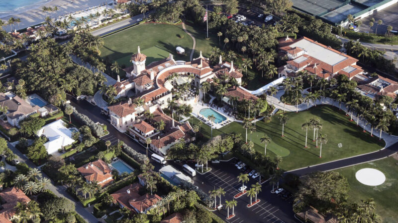 Trump odvolil v Palm Beach
